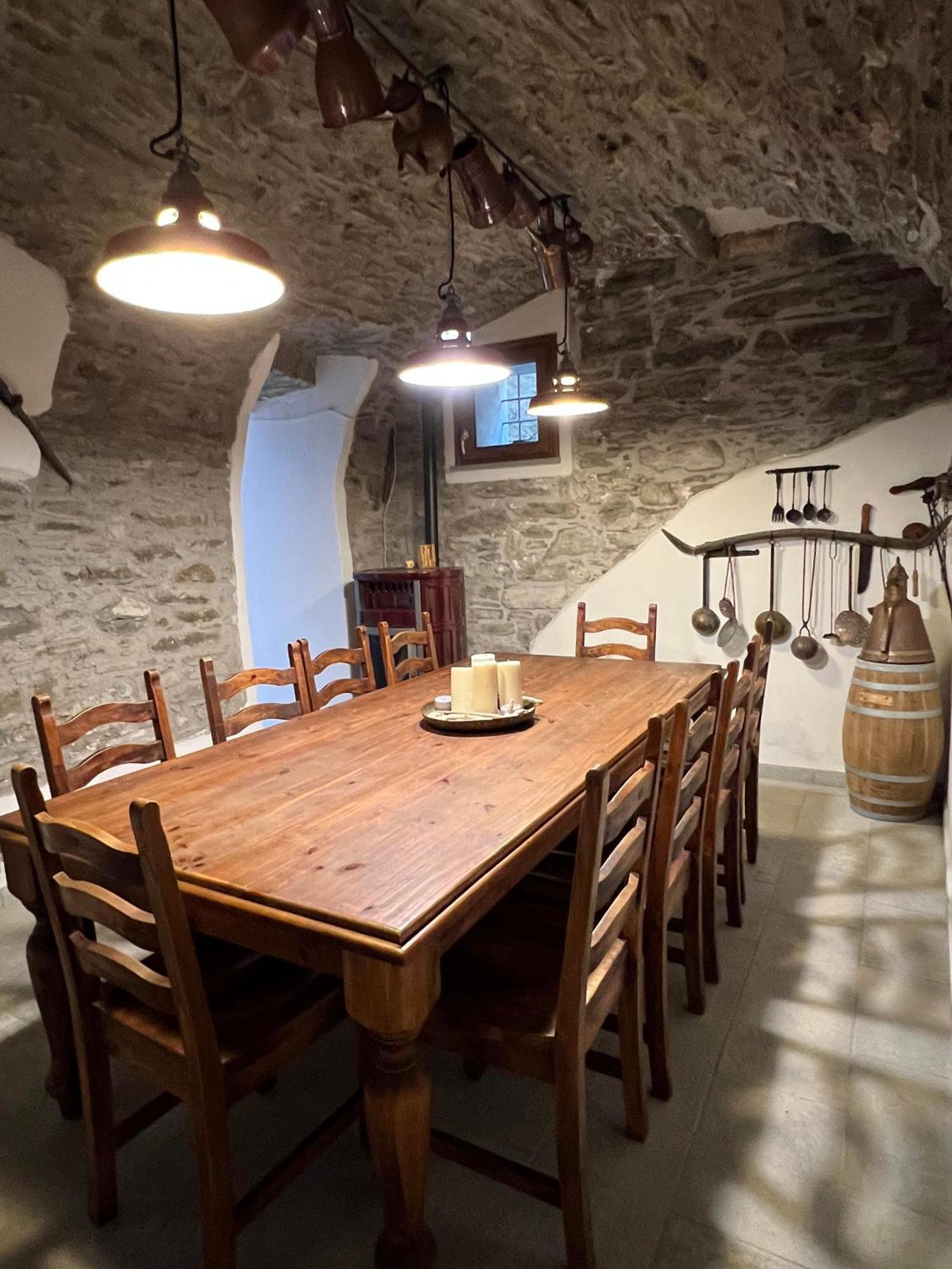 Casa Boru - A Beautiful Fully Restored Spacious House With Fantastic Views Calice al Cornoviglio Exterior foto